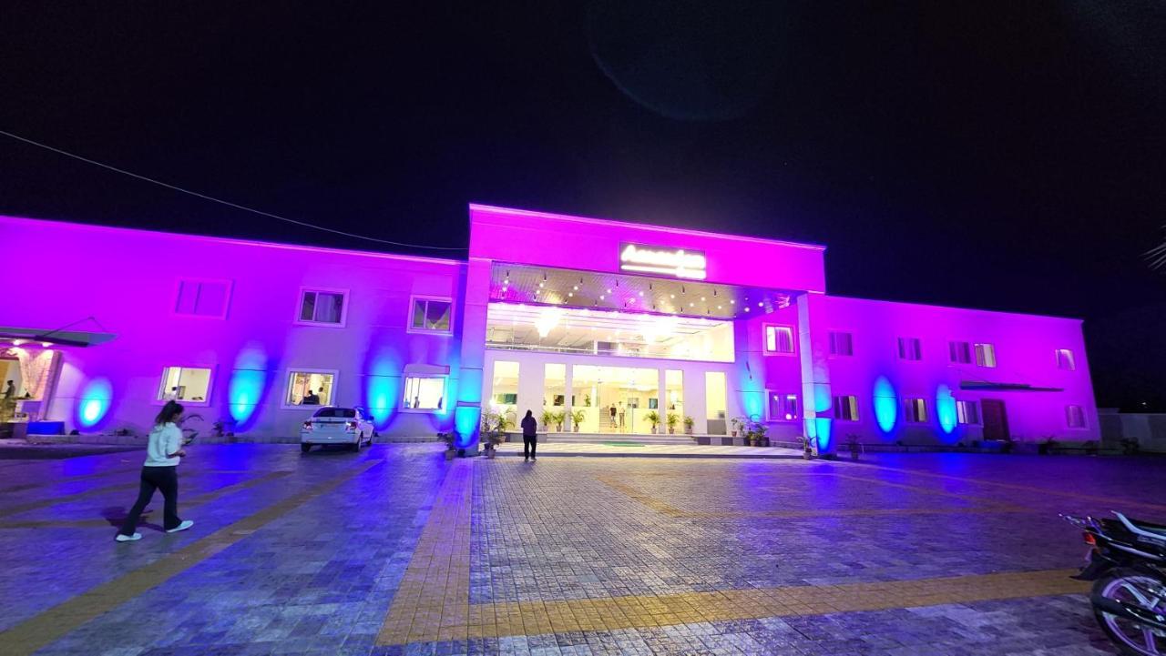 Aanandam Greens Hotel Sehore Ngoại thất bức ảnh